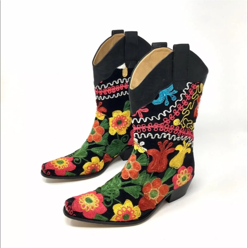 Rockwell Tharp black embroidered boots 36 6-6.5